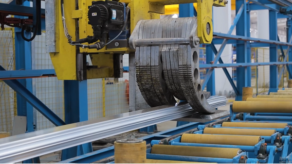 綠色擠壓，賦能未來：澳宏引領(lǐng)工業(yè)鋁型材可持續(xù)發(fā)展新篇章